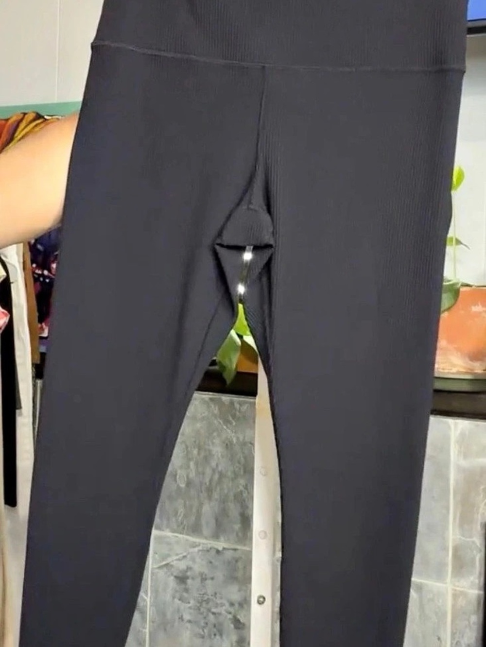 Athleta Elation Rib Tight Leggings Black Large